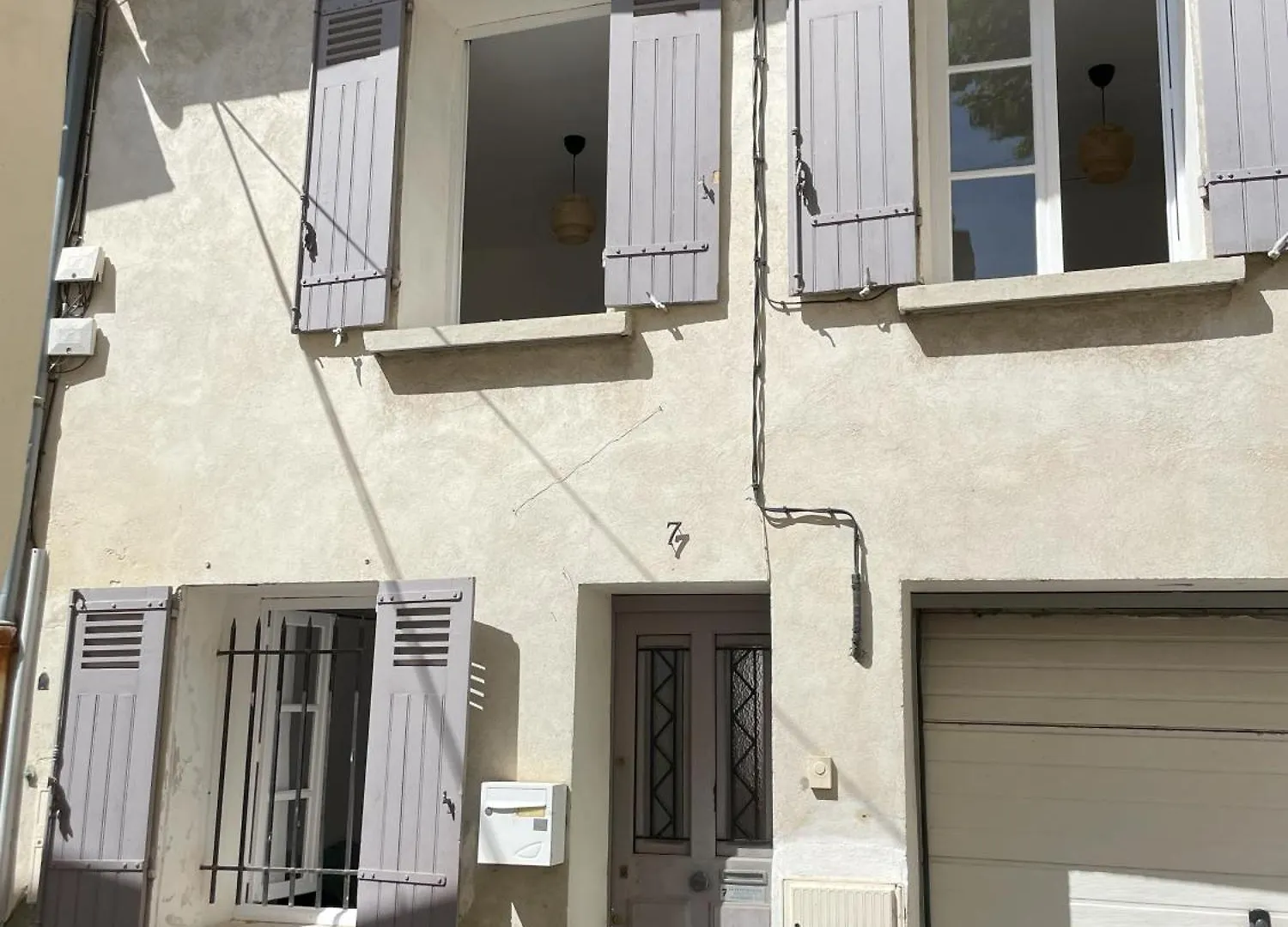 Maison Avec Patio Proche Place Des Carmes Avignon 0*,  Francie