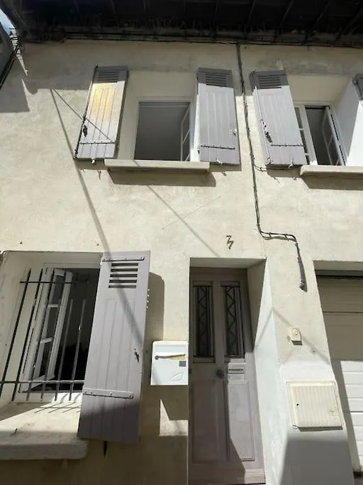 Maison Avec Patio Proche Place Des Carmes Avignon Holiday home