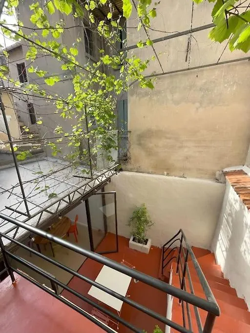 Maison Avec Patio Proche Place Des Carmes Avignon Holiday home